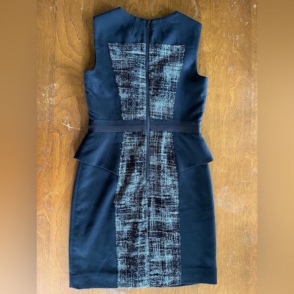 Milly Peplum Color Block Sleeveless Dress women’s size 10 - Picture 2 of 11